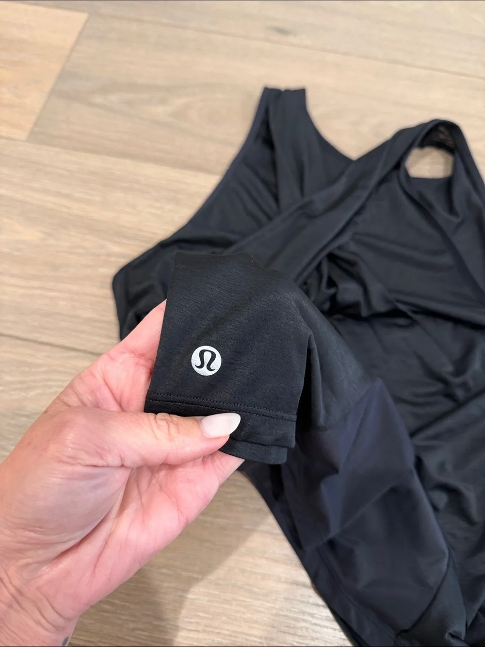 LULULEMON Black Semi Sheer Crisscross X Drape Back Active Gym Tank Top Size 6